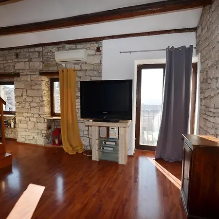 Adriana Sea View Apartmán *